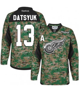 NHL Pavel Datsyuk Detroit Red Wings Authentic Veterans Day Practice Reebok Jersey - Camo